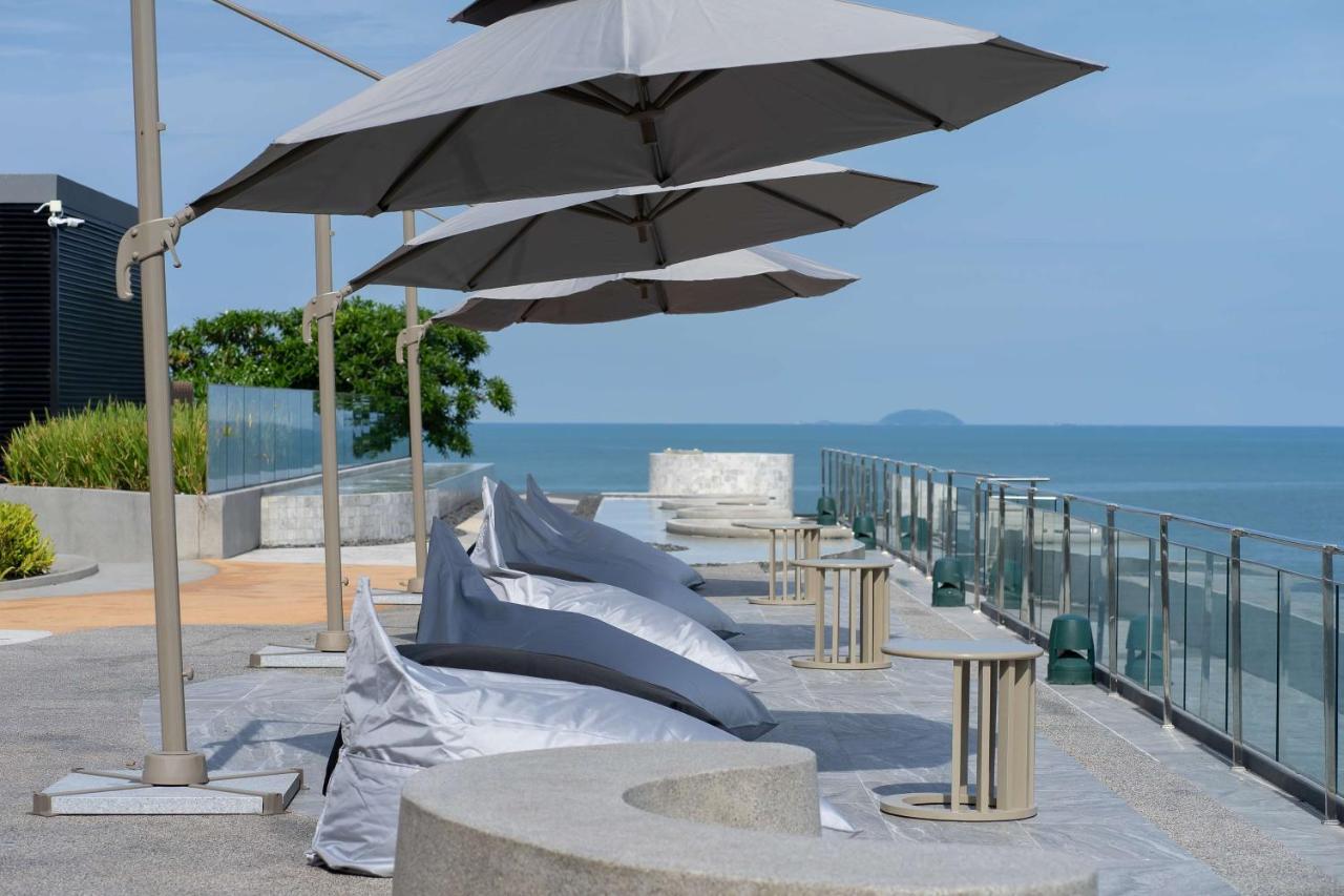 Bayphere Hotel Pattaya Jc Наджомтьєн Екстер'єр фото The Sky Bar